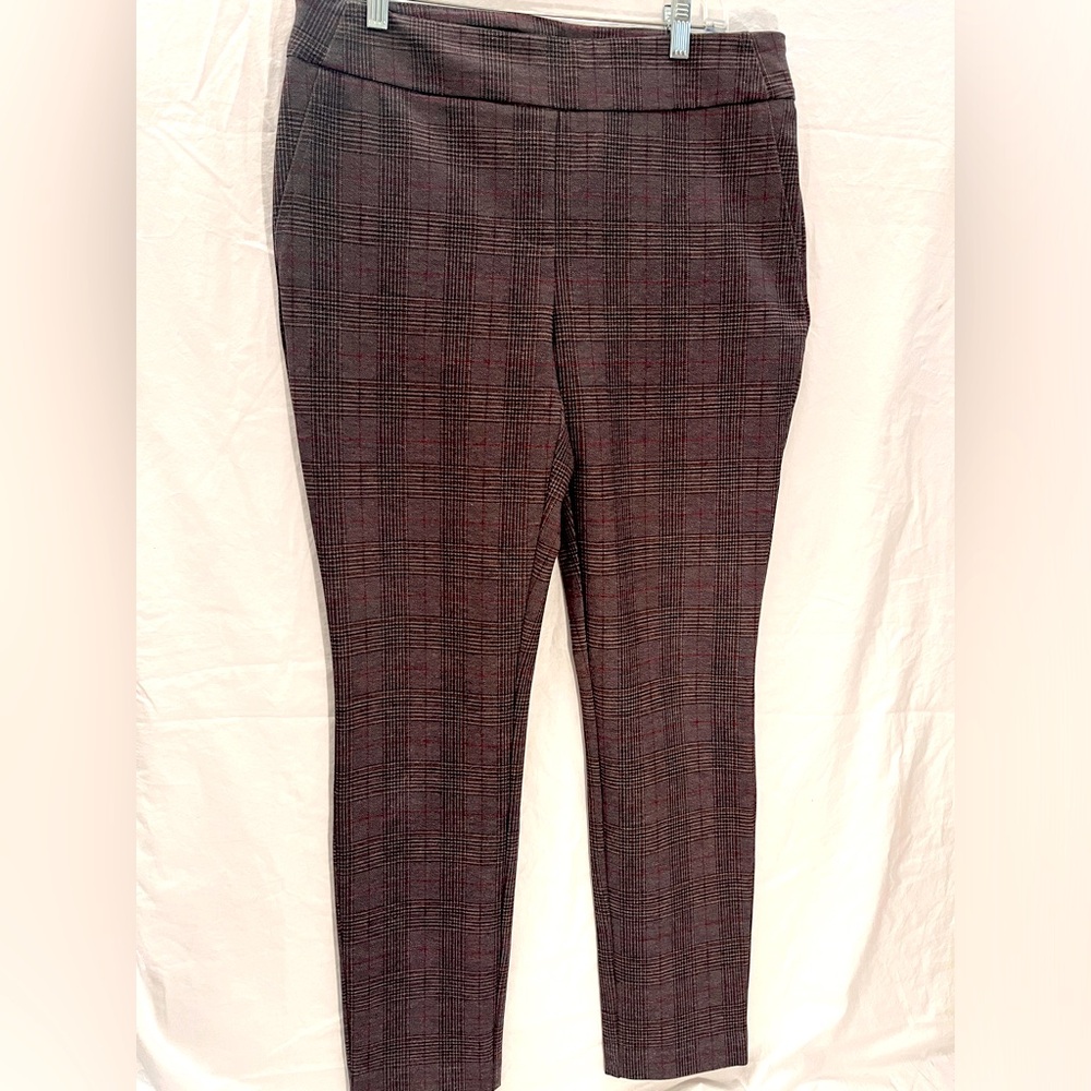 Dalia Pull On Brown Plaid Pant with Tummy Control   Sz 10